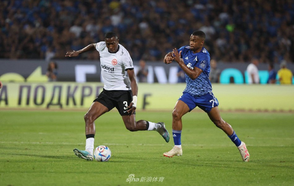 长道路上一 长道路上一